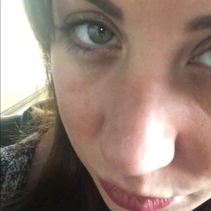 Meet your Posher, Jacqueline